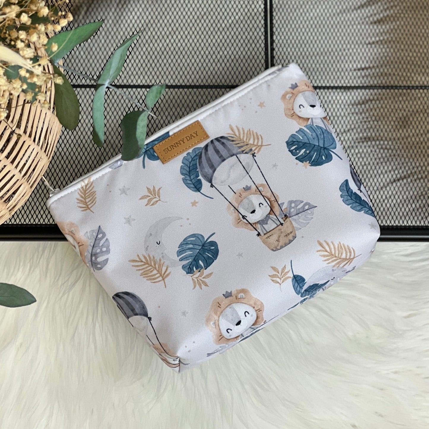 Trousse de toilette imperméable collection "Lions"