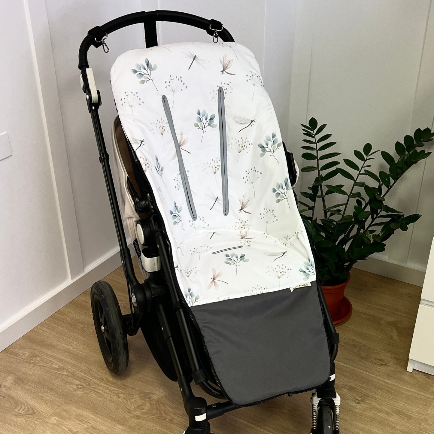 Pram footmuff (winter) waterproof "Dragonfly" collection